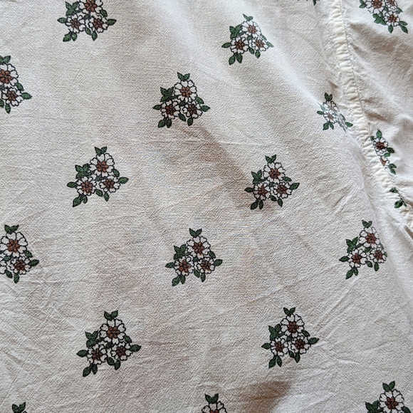 Hunters Run Tropical Shirt Medium White Red - Picture 10 of 13